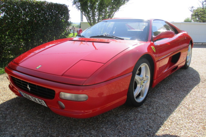 FERRARI F 355 COUPE