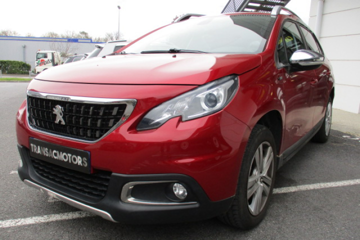 PEUGEOT 2008
